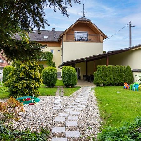 Apartmanovy Dum Vilémovice Exteriér fotografie